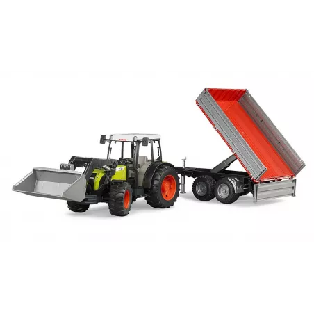 Tractor Claas Nectis 267F con pala y remolque