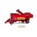 Cosechadora de patatas de juguete Grimme SE 75-30 marca Bruder a escala 1:16.