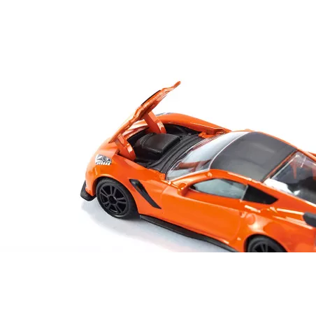 Miniatura de juguete Chevrolet Corvette ZR1 fabricada en metal y plástico con detalles realistas.