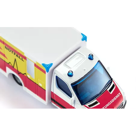 Ambulancia de juguete de metal y plástico con puertas que se abren