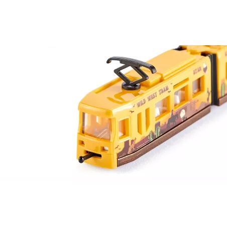 Tranvía de juguete Siku en miniatura de metal y plástico resistente para maquetas urbanas.