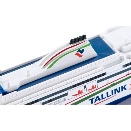 Maqueta detallada a escala 1:1000 del ferry Tallink Megastar, fabricada en metal y plástico.