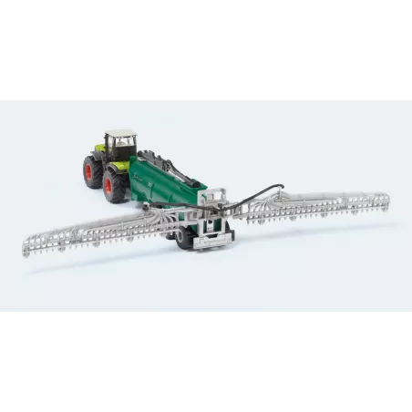 Tractor Claas Xerion con cisterna - escala 1:87