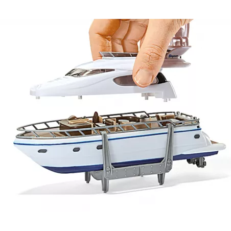 Camión de juguete con remolque de yate a escala 1:87 en miniatura de metal