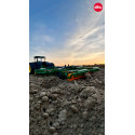 Cultivador de juguete Amazone Centaur de SIKU a escala 1:32 con estructura metálica y rodillos giratorios.