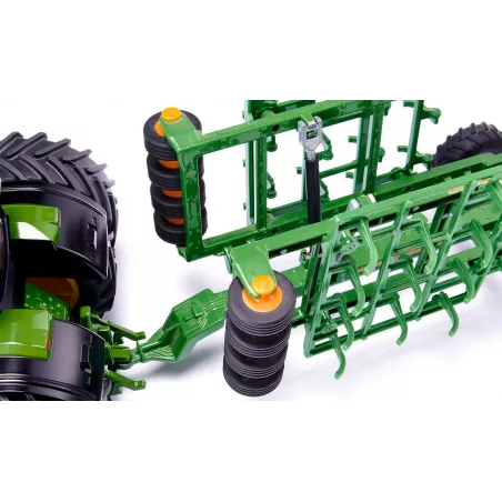 Cultivador de juguete Amazone Centaur de SIKU a escala 1:32 con estructura metálica y rodillos giratorios.
