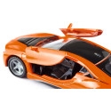 Miniatura de juguete BMW i8 LCI a escala 1:50 en metal y plástico con puertas que se abren y neumáticos cambiables.