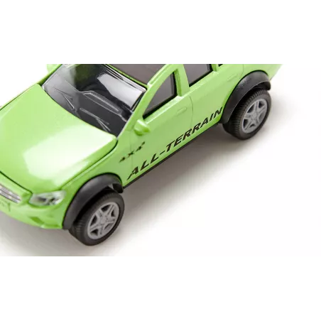 Coche de juguete Mercedes-Benz Clase E All-Terrain 4X4 a escala 1:50 en metal y plástico