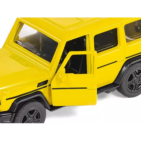 Coche de juguete Mercedes-AMG G 65 a escala 1:50 con puertas abatibles y detalles de metal.