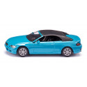 Set de coches convertibles de juguete Siku con Mercedes SLK, Audi R8 Spyder y BMW 645i en miniatura.