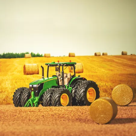 Tractor John Deere 7290R Bluetooth a escala 1:32 con luces LED y neumáticos gemelos magnéticos.