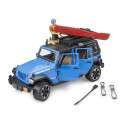 Jeep Wrangler Rubicon Unlimited de juguete escala 1:16 con kayak y figura Bruder