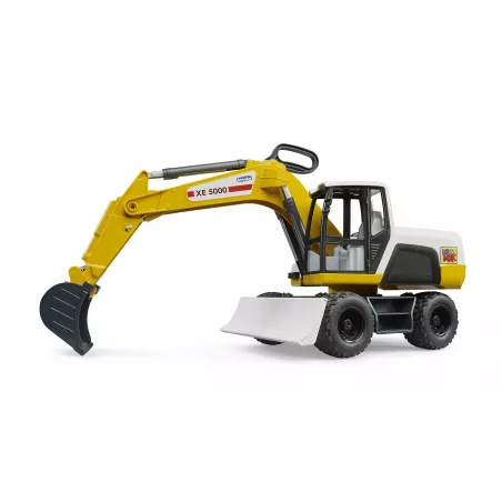 Excavadora móvil ROADMAX de Bruder, juguete infantil con brazo articulado funcional y cabina giratoria.
