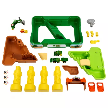Mesa de juego de arena y agua John Deere Granja con juguetes de tractor y cosechadora para niños.