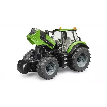 Tractor de juguete Deutz 8280 TTV de Bruder a escala 1:16