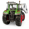 Tractor a escala 1:32 Fendt 620 Vario de metal de Universal Hobbies, miniatura detallada de colección.