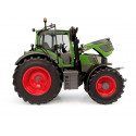 Tractor a escala 1:32 Fendt 620 Vario de metal de Universal Hobbies, miniatura detallada de colección.