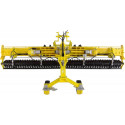 Grada rotativa Bednar Kator KN 8000 Q PROFI para preparación profesional del suelo agrícola.
