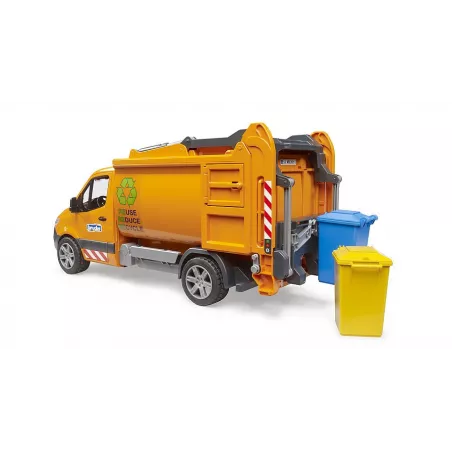 Camión de basura de juguete MB Sprinter de Bruder a escala 1:16 con contenedor basculante funcional