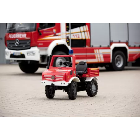 Camión de bomberos a pedales RollyUnimog de juguete para niños de 3 a 8 años