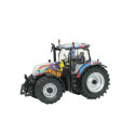 Réplica a escala 1:32 del tractor New Holland T7.300 Edición Limitada 60 Aniversario de Britains para coleccionistas.