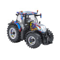 Réplica a escala 1:32 del tractor New Holland T7.300 Edición Limitada 60 Aniversario de Britains para coleccionistas.