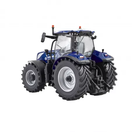 Miniatura a escala 1:32 del tractor New Holland T7.300 LWB Blue Power en color azul metálico para coleccionistas.