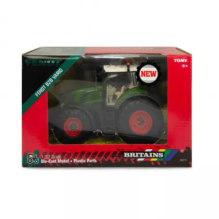 Tractor Fendt 828 Vario a escala 1:32 de Britains, réplica detallada de maquinaria agrícola.