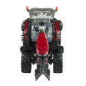 Réplica a escala del tractor Massey Ferguson 6718S de Britains para coleccionistas.