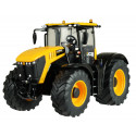 Réplica a escala 1:32 del tractor JCB Fastrac 8330 de Britains para coleccionistas.