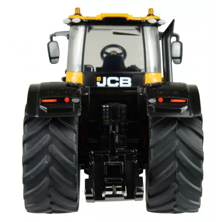 Réplica a escala 1:32 del tractor JCB Fastrac 8330 de Britains para coleccionistas.