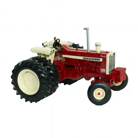 Réplica a escala 1:32 del tractor clásico Case IH Farmall 1206 de Britains para coleccionistas.