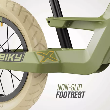 Bicicleta sin pedales BERG Biky Retro Verde de diseño vintage y estructura ligera para niños.