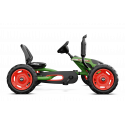 Kart de pedales BERG Buddy Fendt infantil con diseño de tractor verde y ruedas de tacos