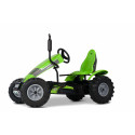 Kart de pedales Berg XL Deutz-Fahr BFR con diseño de tractor agrícola para niños.