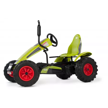 Kart de pedales Berg XXL Claas BFR con diseño de tractor agrícola robusto para niños.