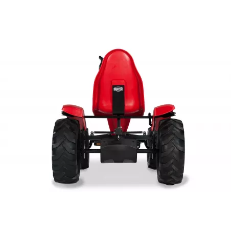Kart eléctrico de pedales BERG XXL Case IH E-BFR inspirado en tractor Case IH con motor de asistencia de 250W.