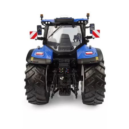 Miniatura a escala 1:32 del tractor New Holland T7.300 Auto Command 2023 en metal y plástico para coleccionistas.