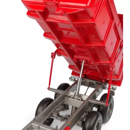 Remolque Massey Ferguson 212 escala 1:32 de Universal Hobbies, miniatura agrícola de colección.