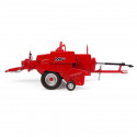 Réplica a escala 1:32 del tractor Massey Ferguson 224 de Universal Hobbies, miniatura de colección de alta precisión.