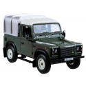 Miniatura a escala 1:32 del Land Rover Defender 90 verde de Britains, todoterreno clásico para coleccionistas.