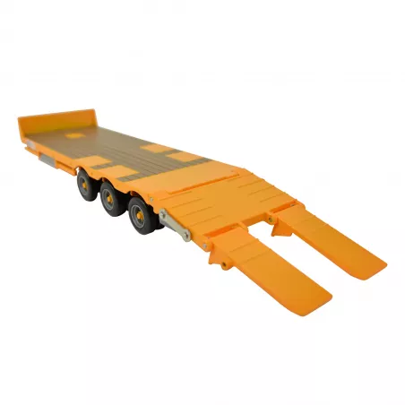 Camión de plataforma baja Kane de BRITAINS a escala 1:32 para transporte de maquinaria agrícola de juguete.