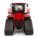 Tractor Case IH Quadtrac 715 a escala 1:32 con orugas realistas y acabados de alta precisión.