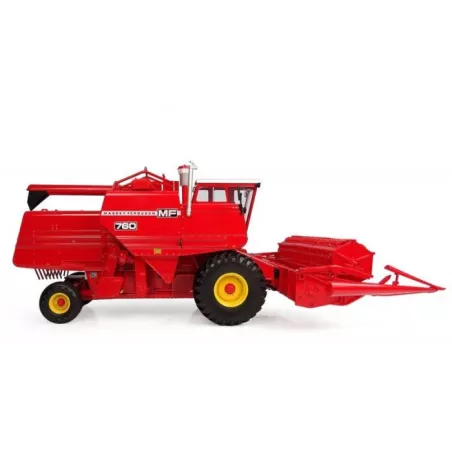 Miniatura a escala 1:32 de la cosechadora clásica Massey Ferguson 760 de Universal Hobbies para coleccionistas.