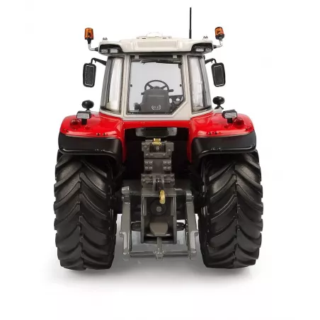 Réplica a escala 1:32 del tractor Massey Ferguson 7S.190 de Universal Hobbies, miniatura detallada de colección.