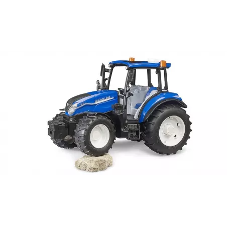 Tractor de juguete New Holland T5.120 de Bruder a escala 1:16