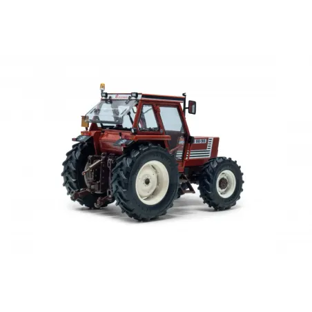 Réplica a escala 1:32 del tractor Fiat 80-90 DT con cabina confort para coleccionistas.