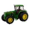 Tractor en miniatura John Deere 4955 a escala 1:32 de la marca Britains.