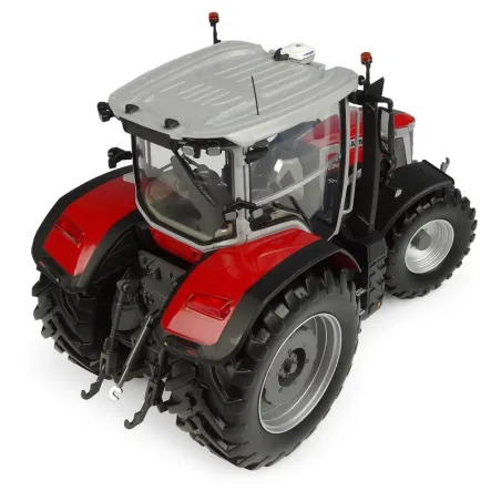 Réplica a escala 1:32 del tractor Massey Ferguson 8S.265 Xtra para coleccionistas.