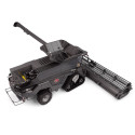 Réplica a escala 1:32 de la cosechadora Massey Ferguson IDEAL 9T de Universal Hobbies para coleccionistas.